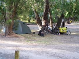 Our bike and BOB trailer 600 km from homebase in the Stokes National Park, near Esperance